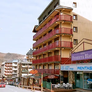  Apart-hotel Kione Paradís Blanc